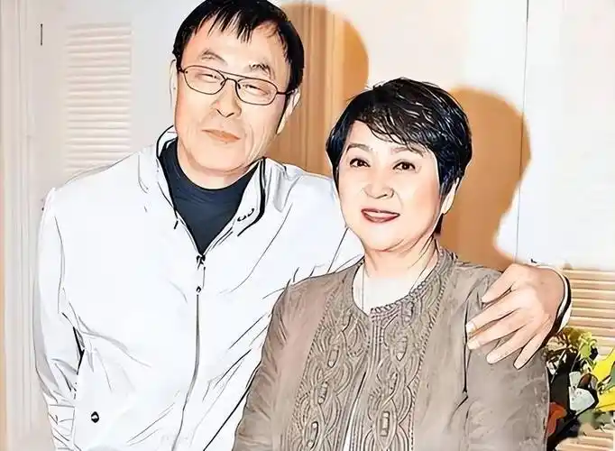 一婚为爱嫁谢贤,二婚演28年假夫妻,"初代玉女"为何如此下场?