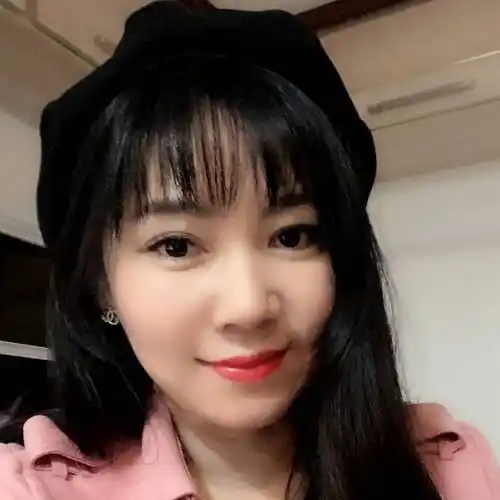 38岁 女 未婚162cm本科  最近一次登录:12-17 16:53  80后 现居:重庆