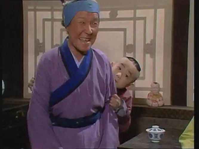 从刘姥姥身上你不仅可以看到穷人的卑微心酸更能看到她的大智慧