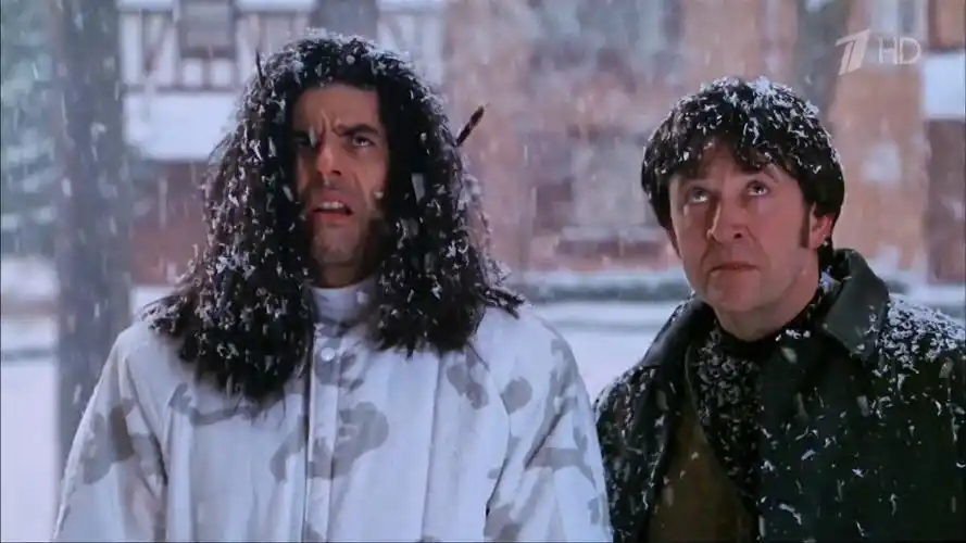 小鬼当家3小孩布置陷阱把四个笨贼收拾的怀疑人生