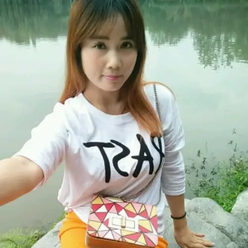 36岁离异女征婚照片(id:72204748)_四川成都征婚交友_珍爱网