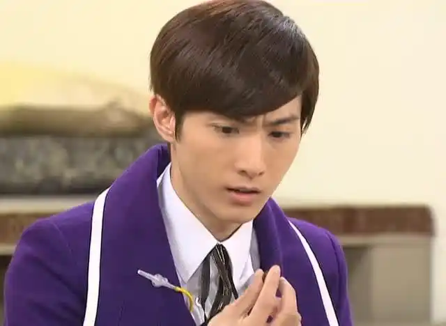 萌学园5:你需要去护理室让大甜甜老师检查一下