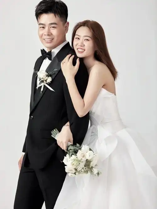 普通人的婚纱照白纱篇二