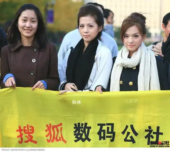 王若伊工作花絮照片