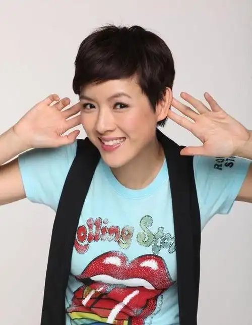 41岁生了三个孩子陈茵媺怎么还这么甜