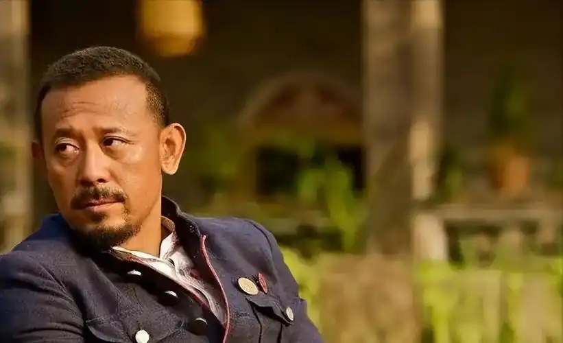 姜文的电影,专注叙事本质的逻辑,将价值观张贴在个体角色的身上