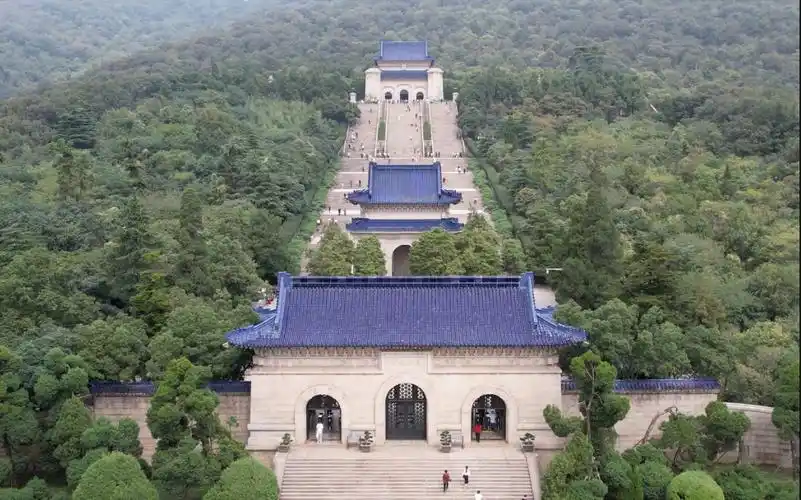 航拍南京中山陵_哔哩哔哩_bilibili