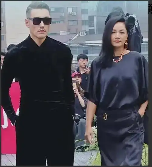 胡兵和瞿颖成为永远的朋友不能成亲扎心意难平