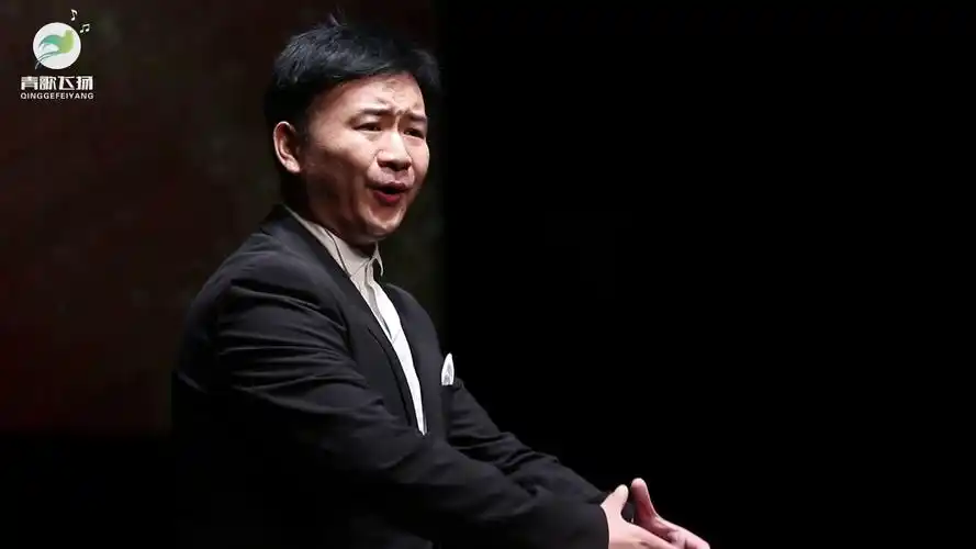 青歌现场来自黄河边的好声音郝亮亮黄河里划桨船对船