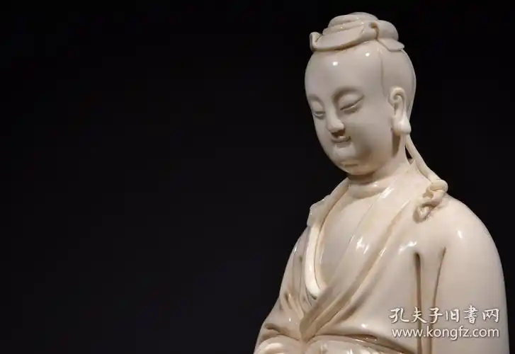 民国"何朝宗"德化白瓷猪油白文昌帝君立像摆件