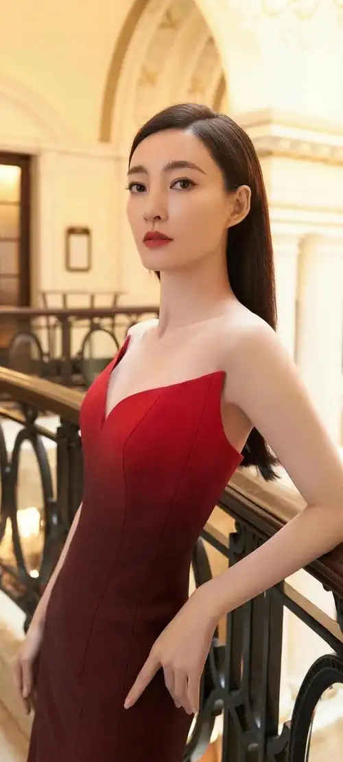 王丽坤高清唯美壁纸_网易订阅