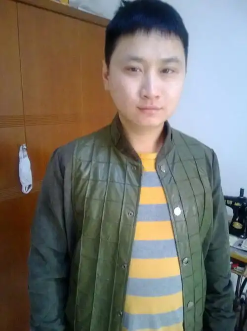 自拍男生图 不要网上的 急求