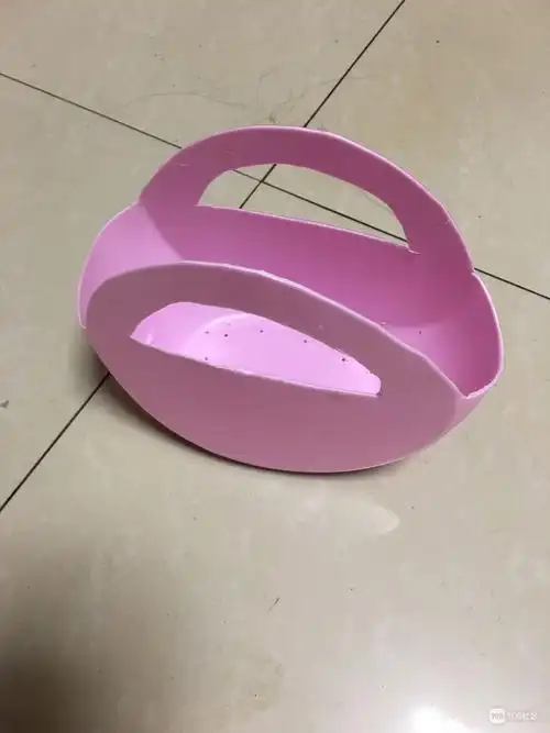 废旧洗衣液桶的完美改造,是不是很有创意?