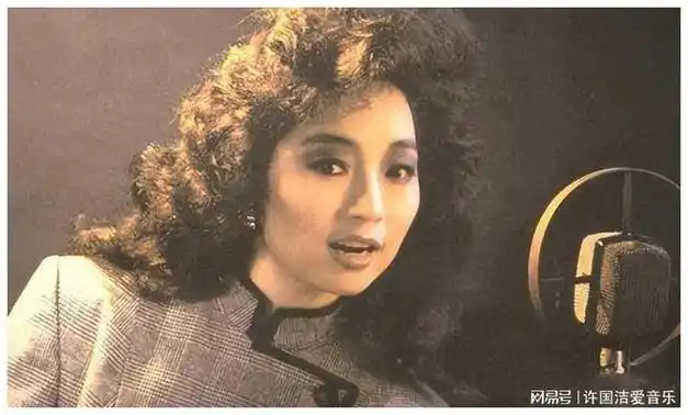 "香港夜莺""金光灿烂"殿堂级"神凤"徐小凤