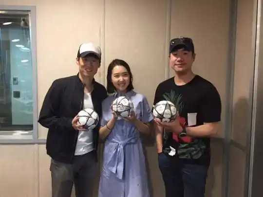 朴智星主要忙于js基金会的公司,金敏智作为"贤内助"来和老公一起打理