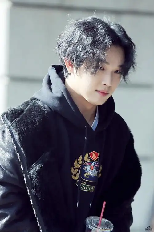 考古|闲着也是闲着 带家人们回顾一下2019年任炫植.