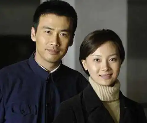 柳云龙妻子误会他和陈数有事跟踪引发婚姻危机今53岁怎样了