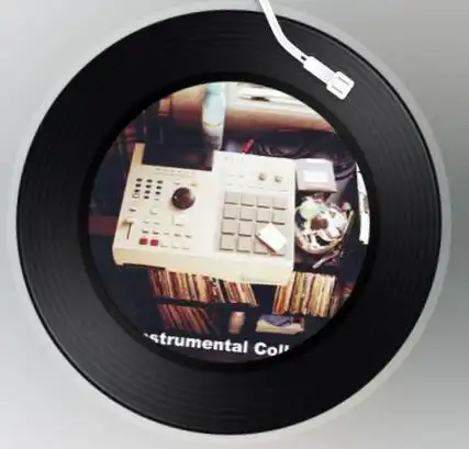 《day love night》,歌手:7jz / 满舒克 / xilly,满舒克跟苏西利不在