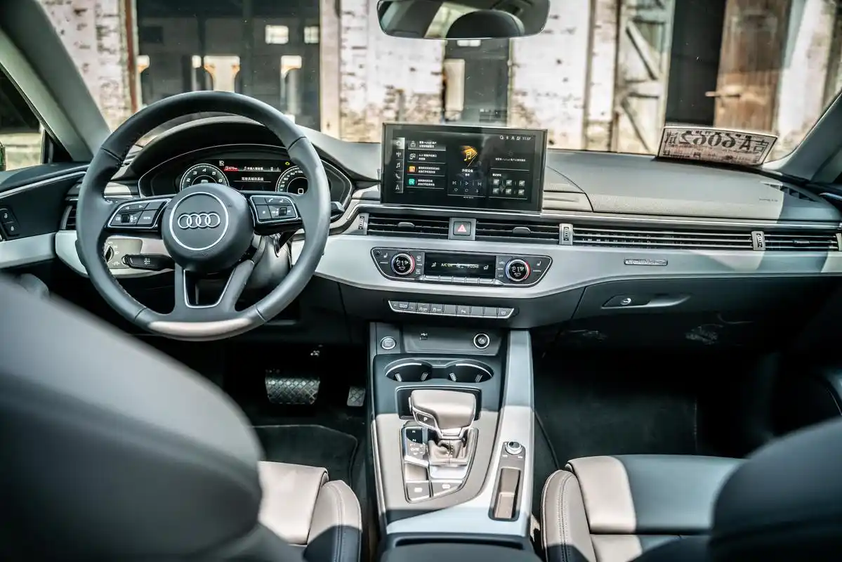 试驾a5 sportback:多加5万买个溜背,到底值不值?