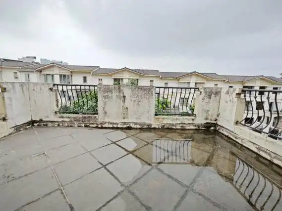 (独栋别墅)广州雅居乐花园雅湖居 5室 配套齐全 前后大花园