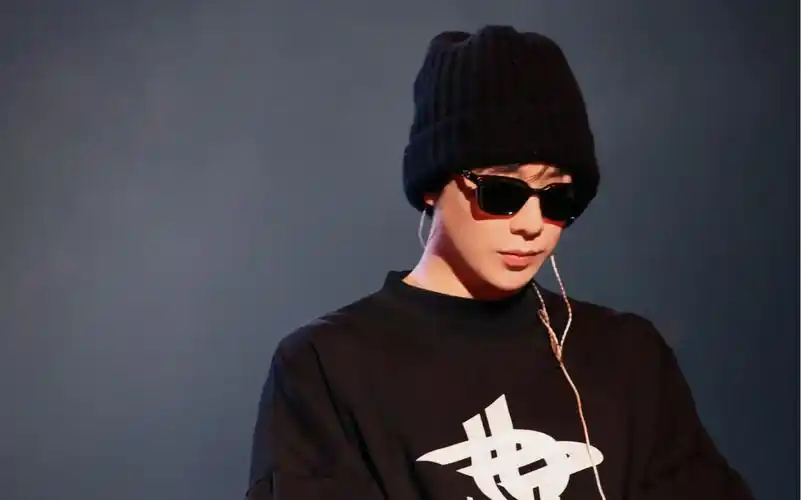 【刘宇宁2024江苏卫视跨年演唱会彩排】