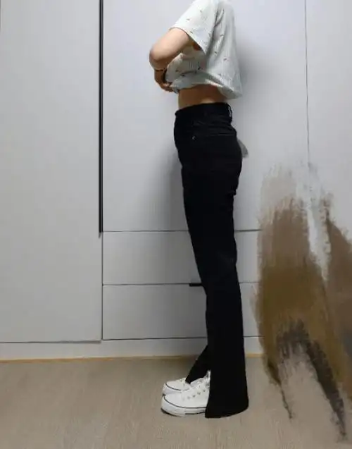 侧面,会显小肚子,我是不是有点骨盆前倾啊