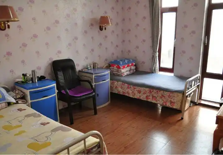 北京哪家养老院可以提供透析服务,一般收费多少钱一个月