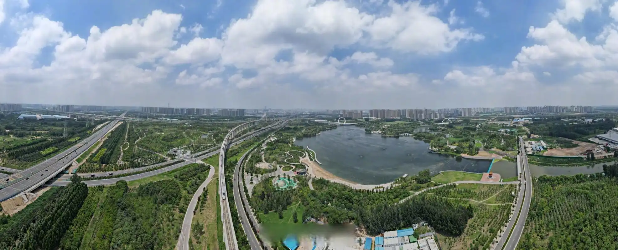 30年来,郑州经开区不断"长大""变强":规划面积从最初的12.