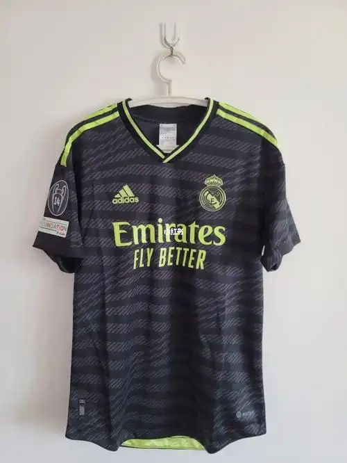 皇家马德里20222023赛季第二客场球衣