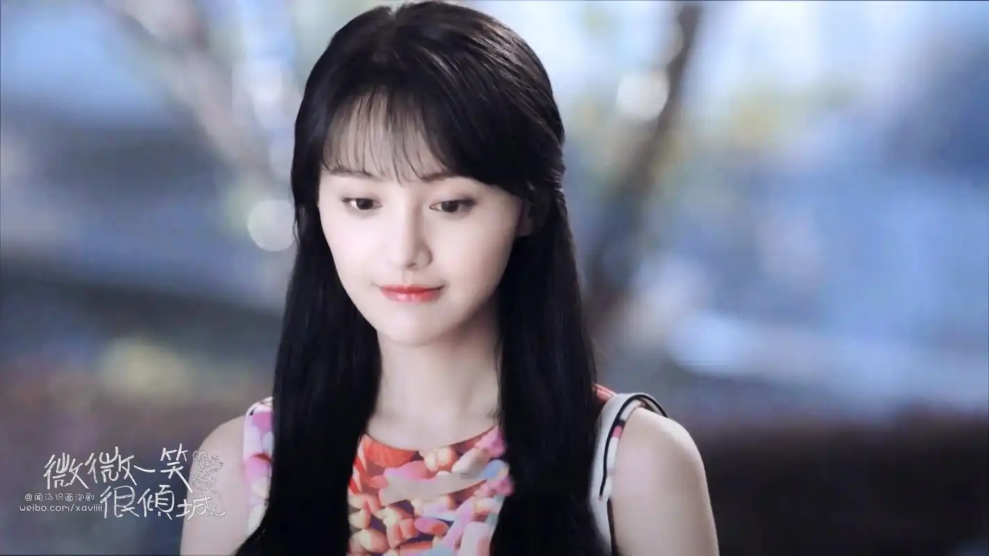 《微微一笑很倾城》郑爽贝微微剧照图片桌面壁纸