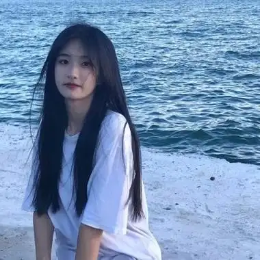 优质女头像真人高清美女看着很干净温柔