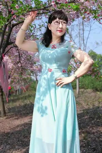 走进50岁的女人们