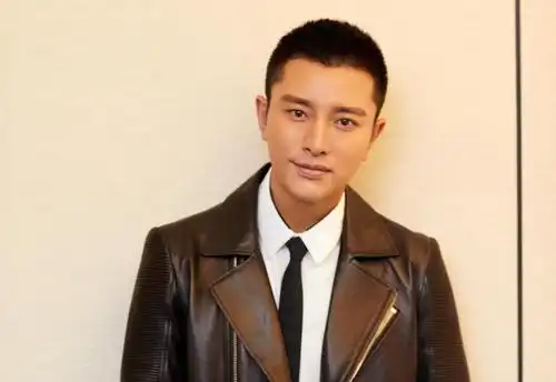 金句王,贾乃亮变身带货一哥,破2.4亿销量纪录后跪地痛哭