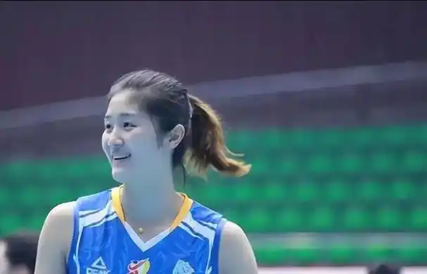 总局出手:许晓婷抵达香港,丁霞或被退!新助教登场,或接管比赛