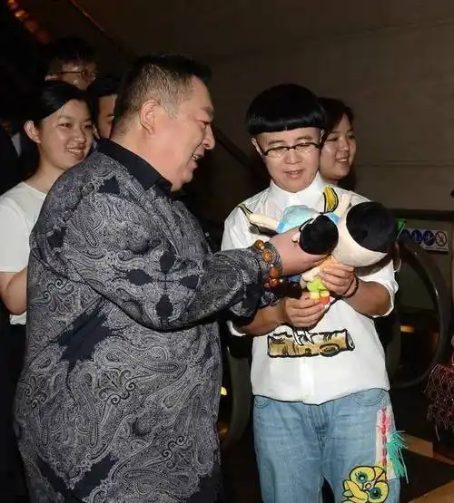 大风车重聚:鞠萍姐姐发福,62岁董浩叔叔和52岁金龟子堪称冻龄_活动