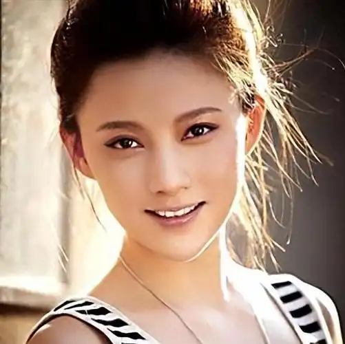 原来她已多年,拍戏遇车祸瘫痪身亡,杜淳做法让人"气恼"