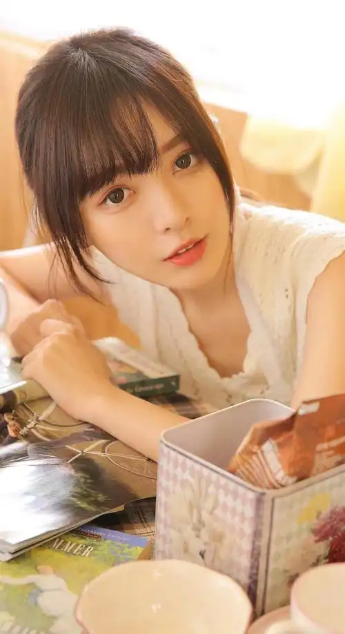 女生想你了会给你三个信号赶紧行动