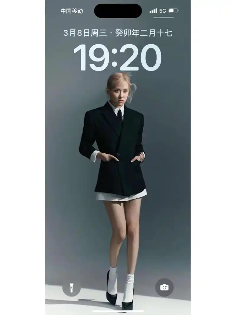 真的太喜欢朴彩英这组照片了! 壁纸第七弹!朴彩英女士!