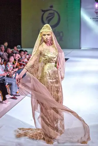 陶·楼兰服装模特t台秀