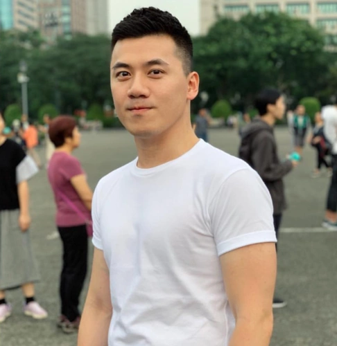 18~35岁的男生发型就该这样剪!时尚帅气又减龄!_造型