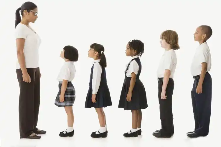 青少年发育慢长不高?经常做2种运动,就能帮你解决难题