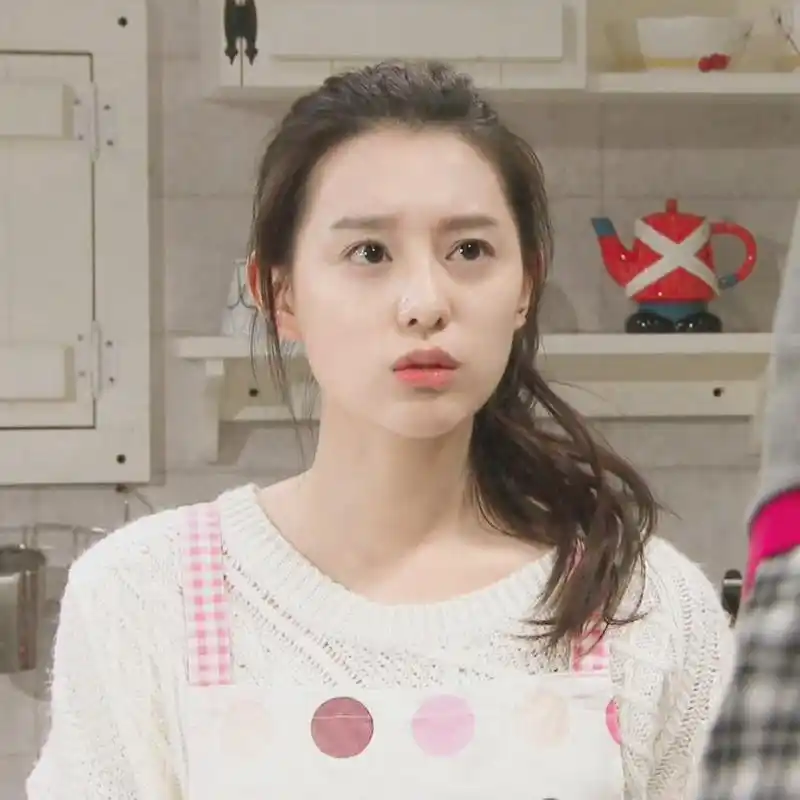 金智媛 《短腿的反击》时期 好软!想rua92