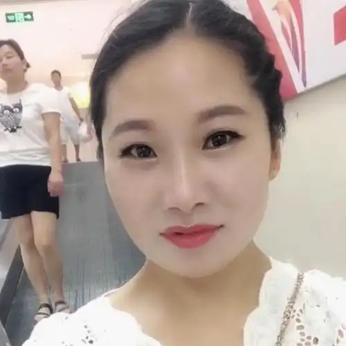 女人35岁离婚基本上完了35岁离婚的女人跟26岁离婚的男人结婚会幸福