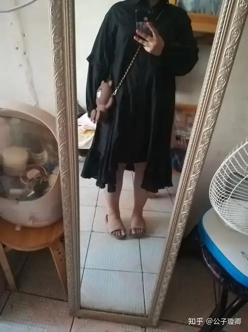 胖女生150斤 能穿点啥出门见人,感觉穿什么都是丑爆? - 知乎