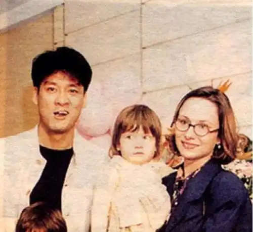 周华健与妻子合影似母子 曾患抑郁症原因曝光!(7)