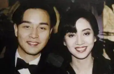 中森明菜却认为近藤真彦是浪子回头,在他的怂恿下,一人出资8300万日元