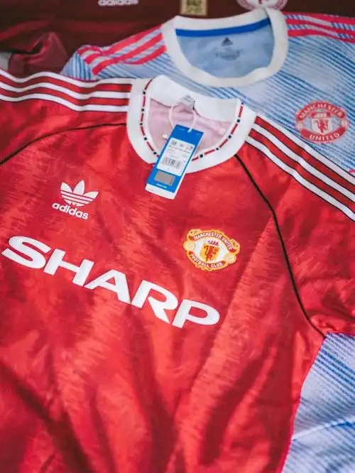 曼联复古球衣
