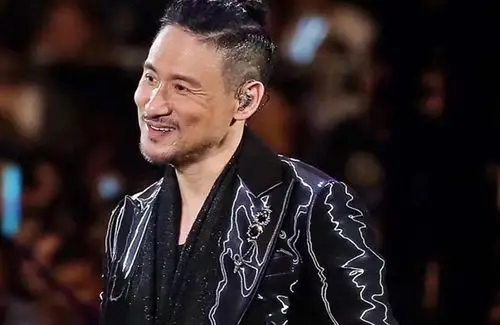 张学友挚爱是奇葩不让奶奶靠近孙女太作被家政公司拉黑