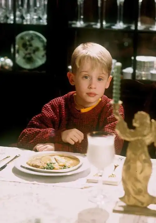 迈克尔杰克逊是否有罪当家小鬼麦考利卡尔金怎么说