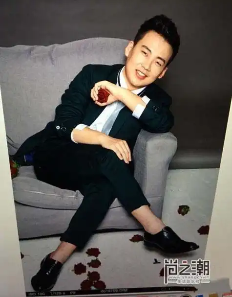 桃宝真人 郭麒麟女友桃宝是真的吗 网红桃宝三围个人资料遭曝光